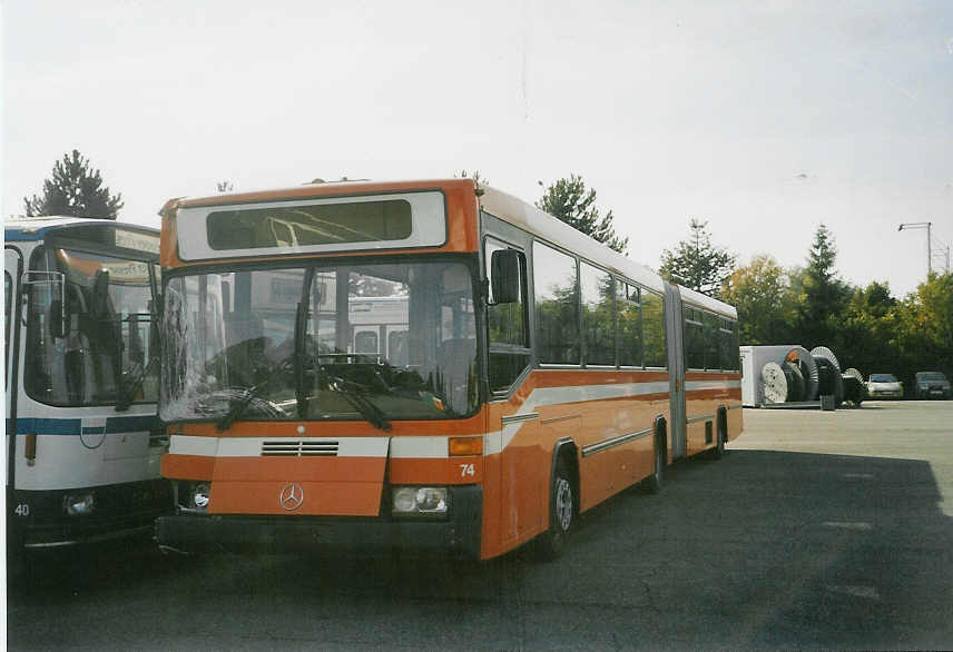 (071'006) - ZVB Zug - Nr. 74 - Mercedes/Hess am 11. September 2004 in Zug, Werkhof