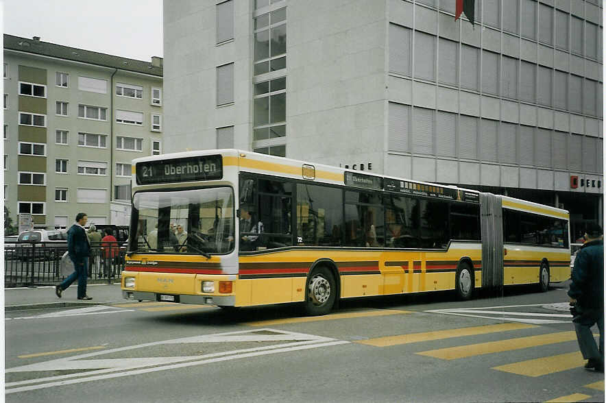 (071'230) - STI Thun - Nr. 72/BE 397'172 - MAN am 26. September 2004 in Thun, Blliz