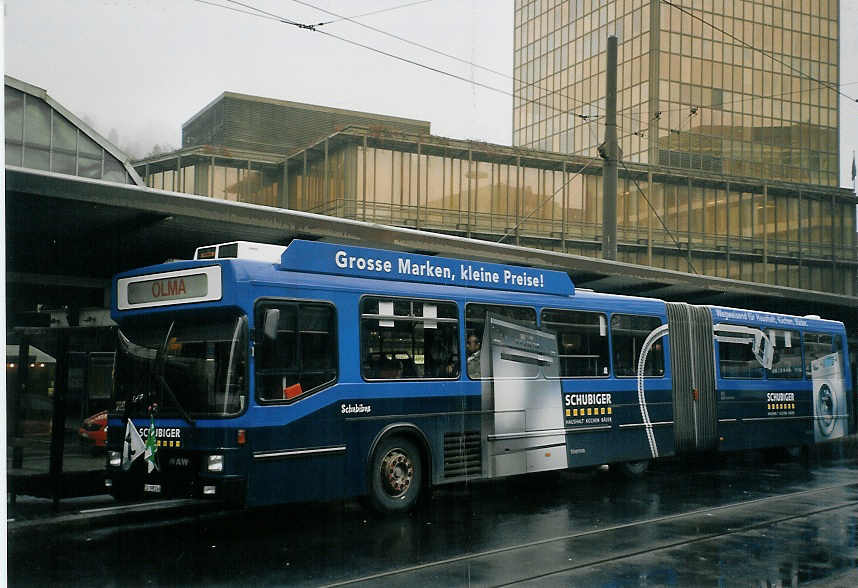 (071'933) - VBSG St. Gallen - Nr. 246/SG 198'246 - NAW/Hess am 11. Oktober 2004 beim Bahnhof St. Gallen