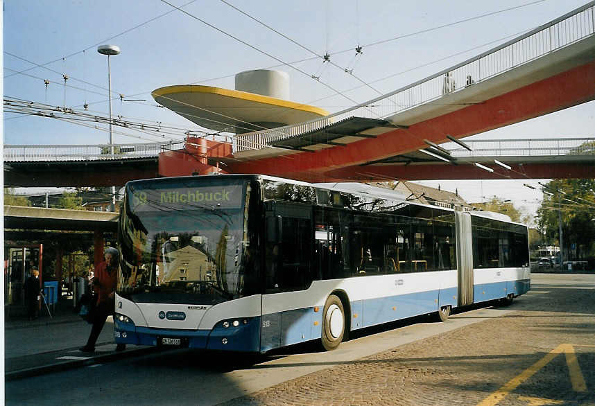 (072'230) - VBZ Zrich - Nr. 518/BE 726'518 - Neoplan am 23. Oktober 2004 in Zrich, Bucheggplatz