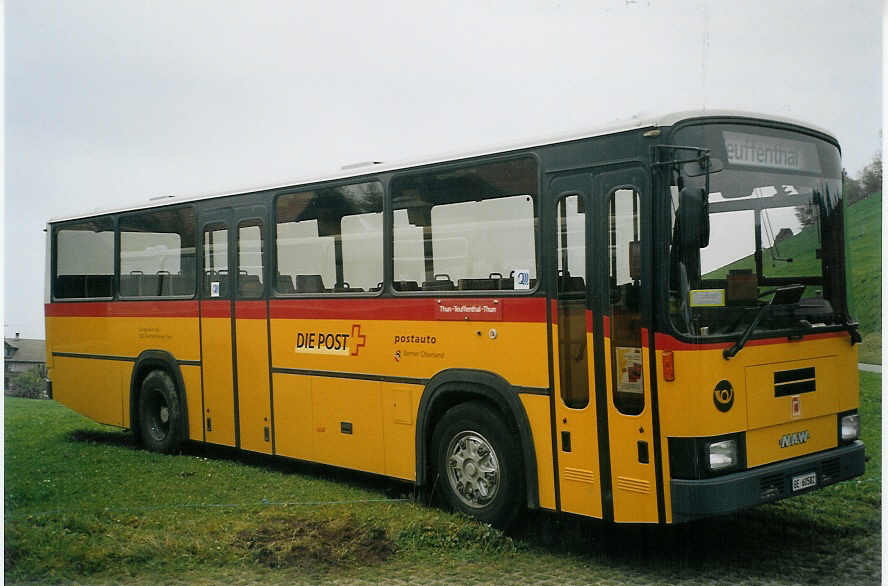 (072'416) - Burri, Teuffenthal - BE 60'582 - NAW/R&J am 31. Oktober 2004 in Buchen, Schulhaus