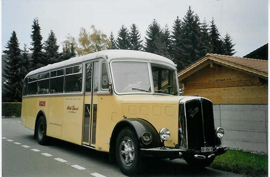 (072'432) - Burri, Teuffenthal - BE 656 U - Saurer/R&J am 31. Oktober 2004 in Teuffenthal, Post