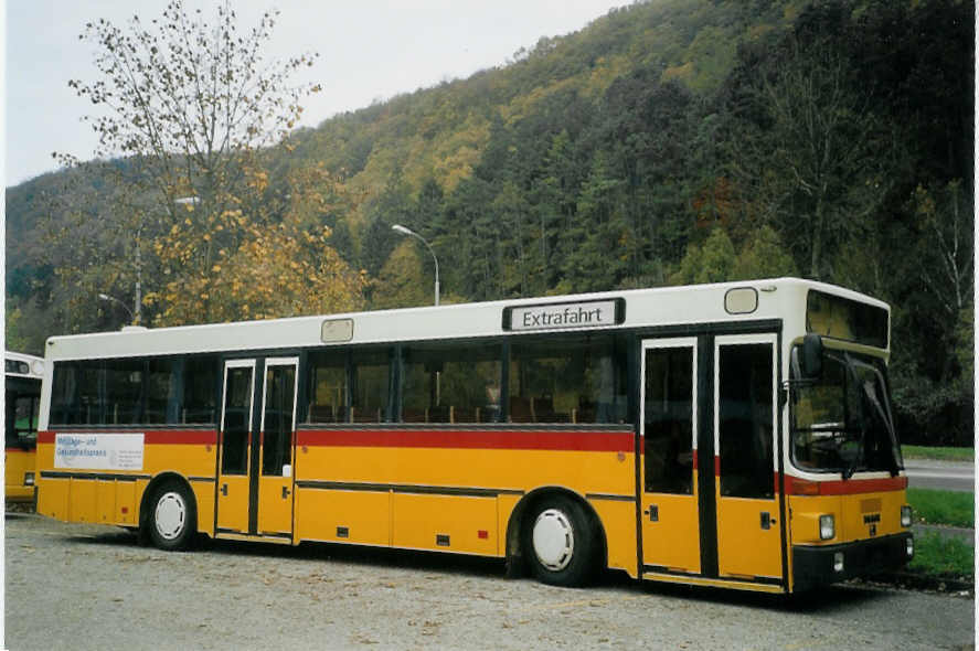 (072'518) - Geissmann, Hgglingen - MAN am 6. November 2004 in Biel, BTR