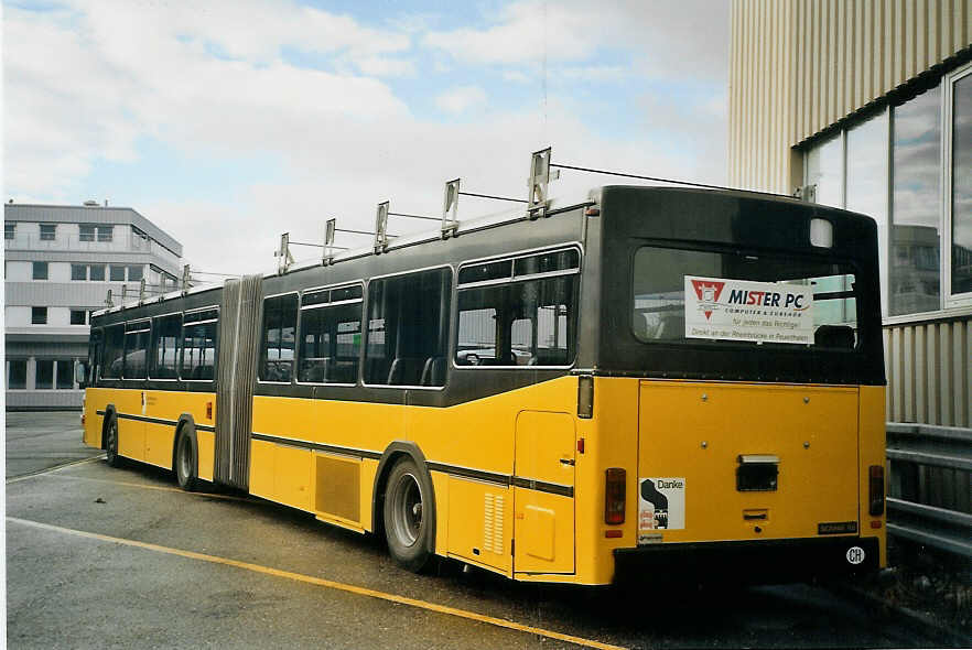 (073'713) - VBSH Schaffhausen - Nr. 38 - Scania/FHS (ex Nr. 12) am 3. Januar 2005 in Biel, Rattinbus