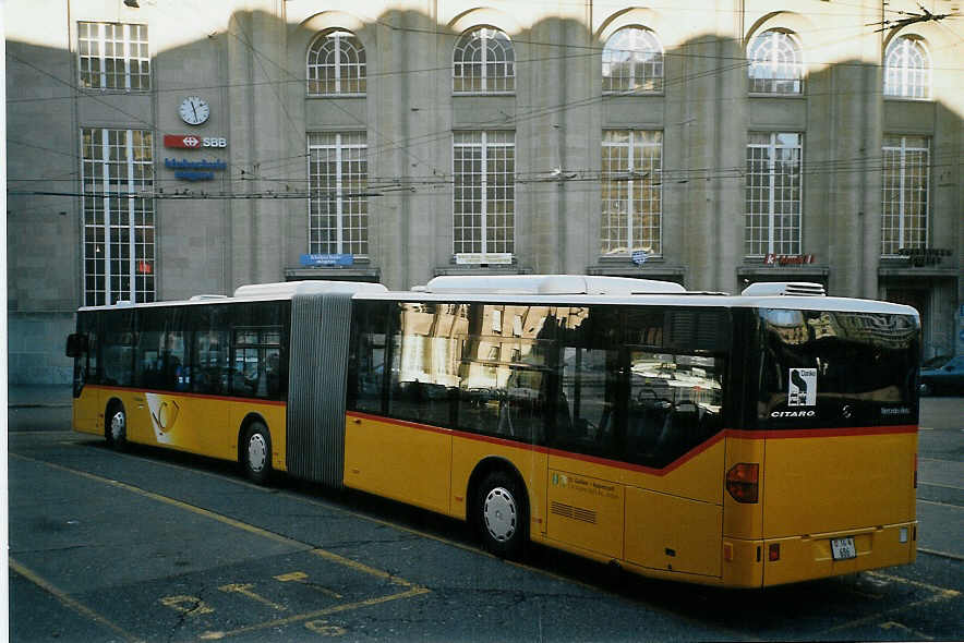 (073'830) - Cars Alpin Neff, Arbon - Nr. 1/TG 686 - Mercedes am 8. Januar 2005 beim Bahnhof St. Gallen