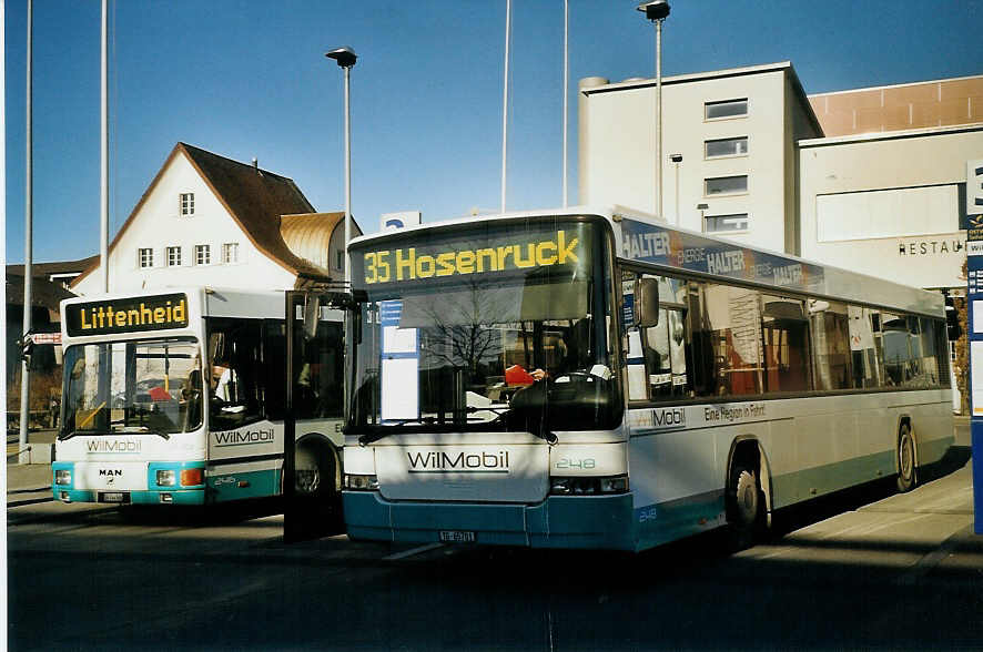 (073'908) - WilMobil, Wil - Nr. 248/TG 65'701 - Volvo/Hess (ex BOS Wil Nr. 7) am 8. Januar 2005 beim Bahnhof Wil