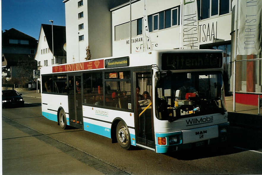 (073'909) - WilMobil, Wil - Nr. 246/SG 244'566 - MAN/Lauber (ex BOS Wil Nr. 24; ex AWL Littenheid) am 8. Januar 2005 beim Bahnhof Wil