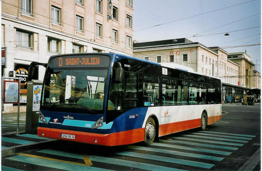 (074'828) - Aus Frankreich: TPG Genve (France) - Nr. 488/3204 YA 74 - Van Hool am 24. Februar 2005 beim Bahnhof Genve