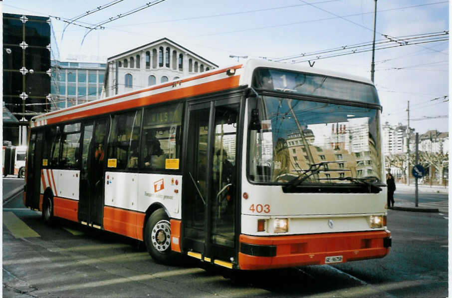 (075'015) - TPG Genve - Nr. 403/GE 96'758 - Renault am 24. Februar 2005 in Genve, Bel-Air