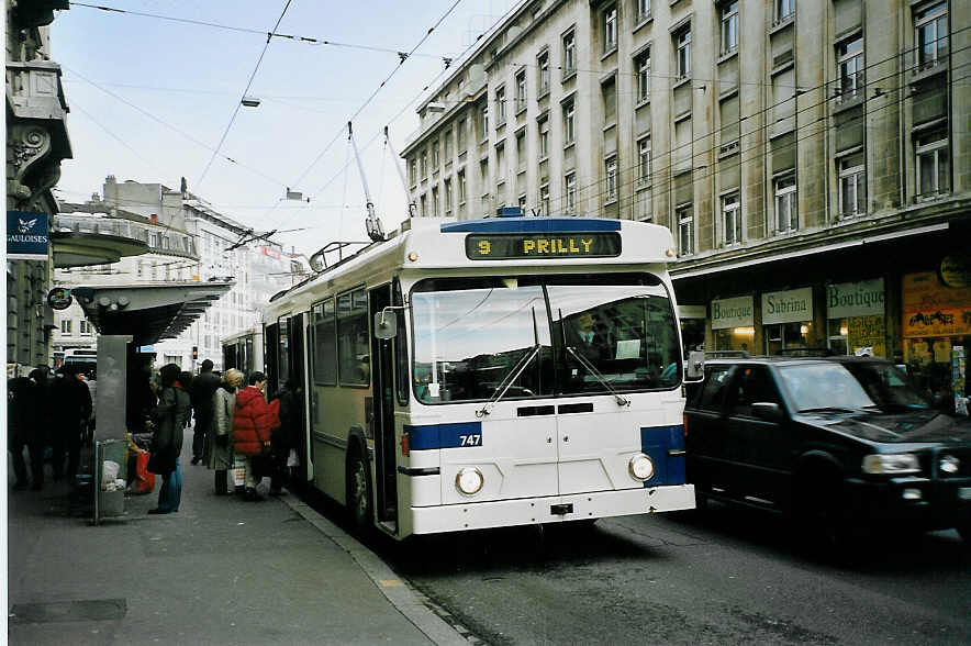 (075'117) - TL Lausanne - Nr. 747 - FBW/Hess Trolleybus am 24. Februar 2005 in Lausanne, Bel-Air