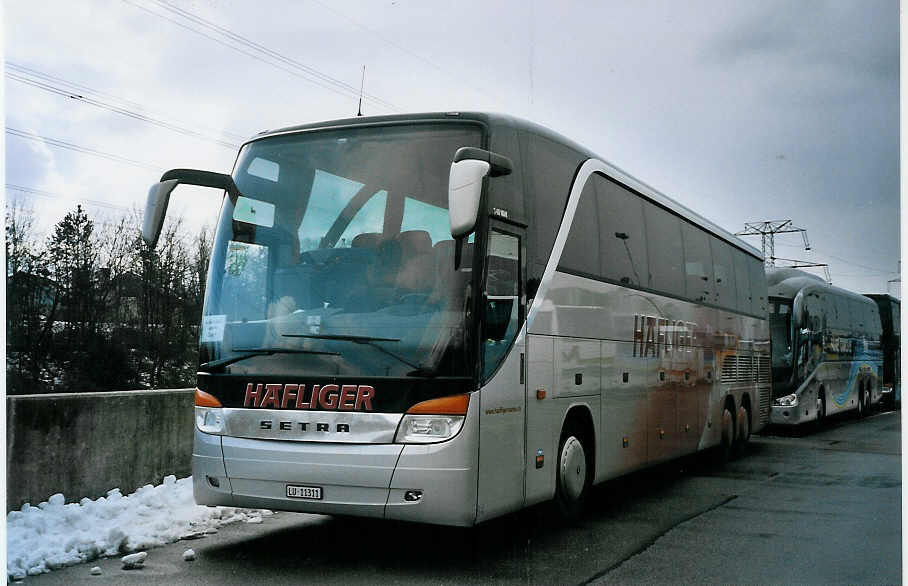 (075'521) - Hfliger, Sursee - Nr. 84/LU 11'311 - Setra am 6. Mrz 2005 in Genve, Palexpo