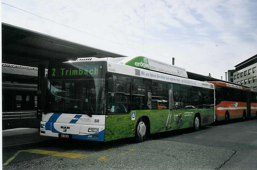 (075'819) - BOGG Wangen b.O. - Nr. 88/SO 68'118 - MAN am 31. Mrz 2005 beim Bahnhof Olten