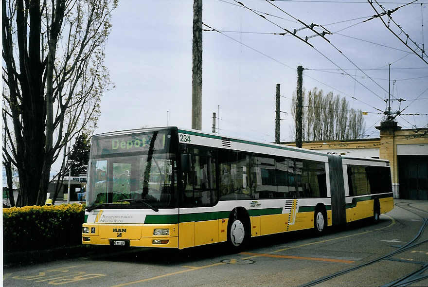 (076'224) - TN Neuchtel - Nr. 234/NE 111'234 - MAN am 23. April 2005 in Neuchtel, Dpt