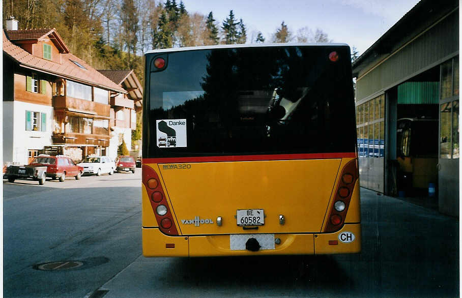 (076'428) - Burri, Teuffenthal - BE 60'582 - Van Hool am 1. Mai 2005 in Teuffenthal, Garage