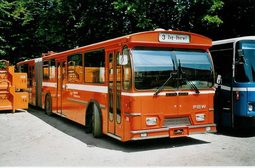 (076'815) - ZVB Zug (RWB) - Nr. 35 - FBW/Hess am 29. Mai 2005 in Oberburg, Ziegelgut