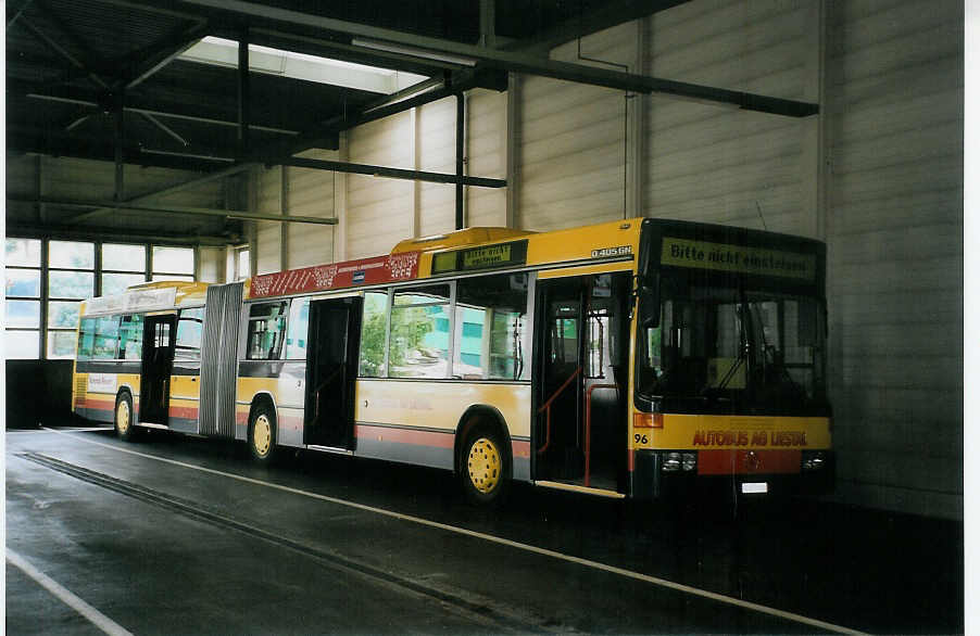 (077'113) - AAGL Liestal - Nr. 96/BL 7188 - Mercedes am 5. Juni 2005 in Liestal, Garage