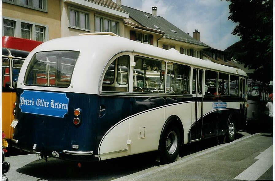 (077'229) - Schmid, Oberdorf - BL 57'354 - Saurer/R&J (ex AGR Reigoldswil; ex BSF Hochdorf Nr. 8; ex ATGH Heiligenschwendi Nr. 5) am 5. Juni 2005 in Reigoldswil, Dorfplatz