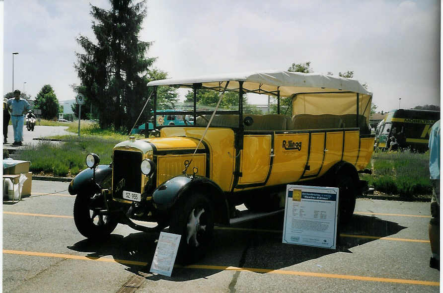 (077'633) - Rllin, Hirzel - SZ 955 - FBW/Seitz-Hess (ex RhV Altsttten Nr. 31; ex P 2881/1529) am 18. Juni 2005 in Hinwil, AMP