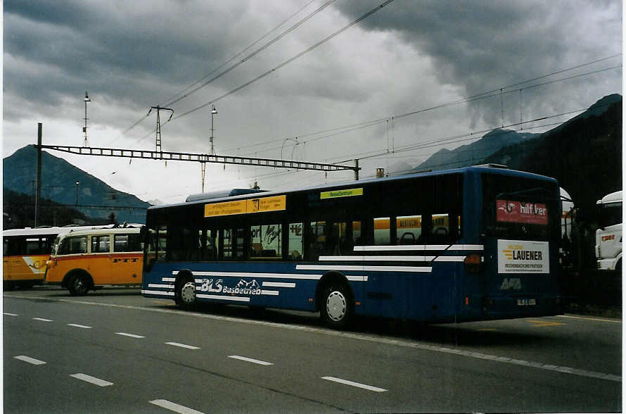 (078'125) - AFA Adelboden - Nr. 4/BE 26'704 - Mercedes am 25. Juni 2005 beim Bahnhof Reichenbach 