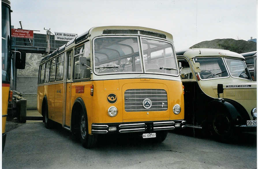 (079'823) - Streiff, Gelterkinden - AG 306'557 - Saurer/Gangloff (ex Oldie-Tours Zrisee, Wollerau; ex OTAG, Wald; ex Leibundgut, Obergoldbach; ex Krebs, Belpberg) am 27. August 2005 in Niederbipp, Saurertreffen