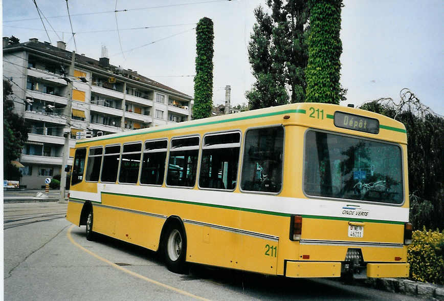 (080'019) - TN Neuchtel - Nr. 211/NE 46'211 - Volvo/Hess am 27. August 2005 in Neuchtel, Dpt