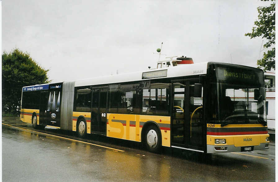 (080'417) - STI Thun - Nr. 106/BE 577'106 - MAN am 17. September 2005 bei der Schifflndte Thun