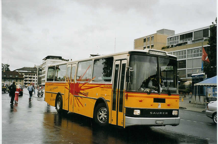 (080'421) - Party-Bus, Ruswil - LU 117'112 - Saurer/R&J (ex Sidler, Sempach) am 17. September 2005 beim Bahnhof Thun