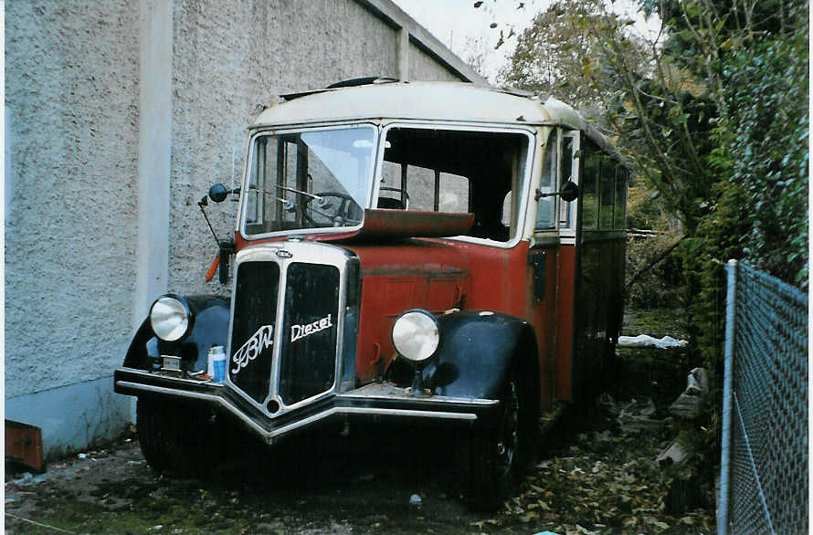 (081'601) - Brunner, Thun - FBW/Lauber (ex Tissot, Interlaken) am 20. November 2005 in Thun-Lerchenfeld, Garage