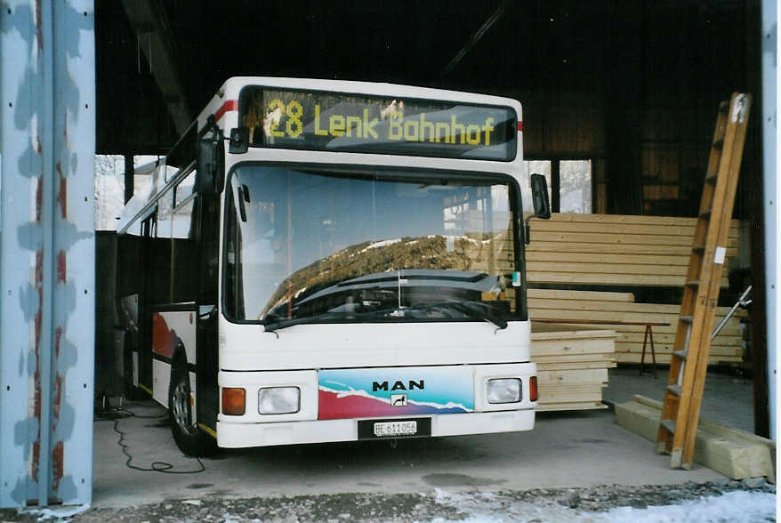 (081'809) - AFA Adelboden - Nr. 56/BE 611'056 - MAN (ex ASm Langenthal) am 11. Dezember 2005 in Matten, Garage