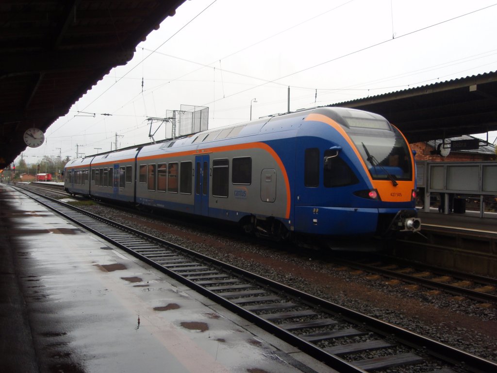 427 505 der Cantus als R 6 nach Eisenach in Bebra. 16.10.2010