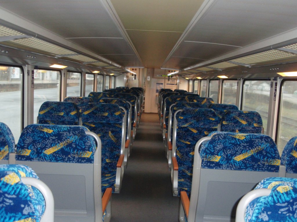 Der Innenraum eines Doppelstockwagens der metronom Eisenbahngesellschaft. 22.01.2011