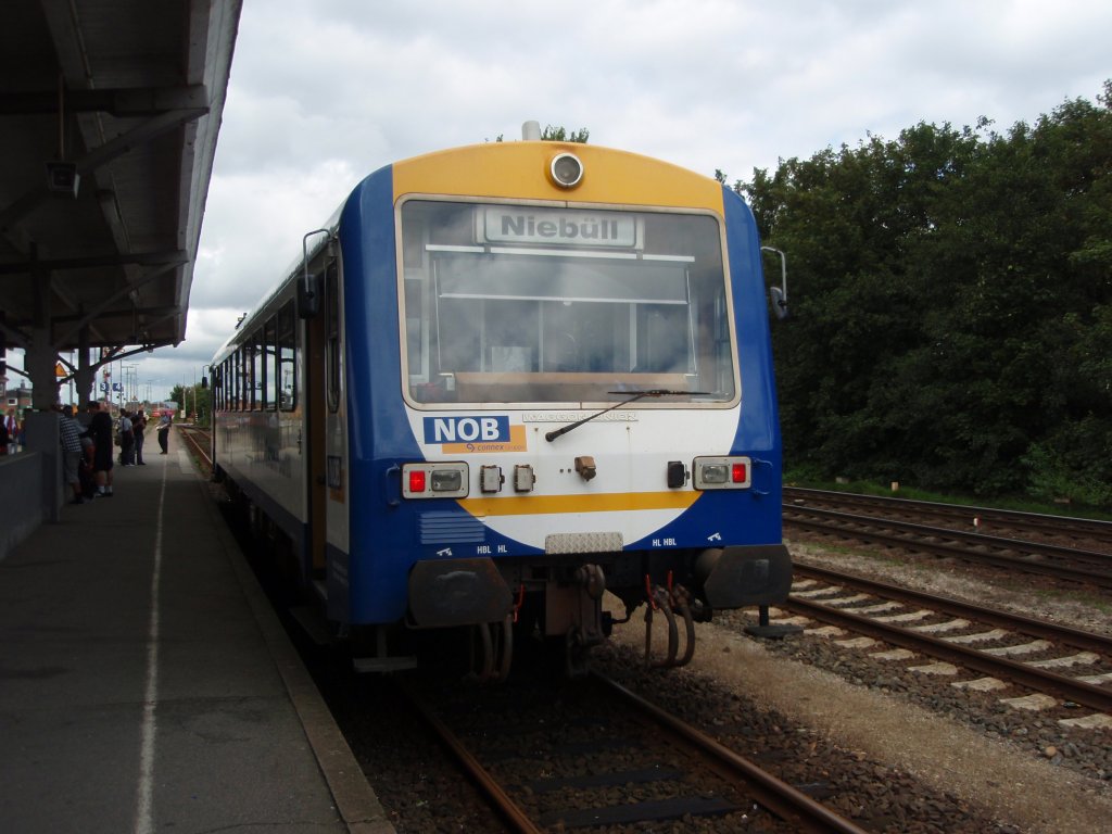 Ein VT 626 der Nord-Ostsee-Bahn als NOB aus Tondern in Niebll. 11.08.2009