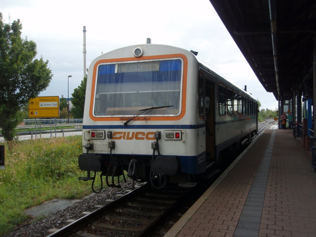 Ein VT 626 der SWEG als OSB nach Ottenhffen in Achern. 08.08.2011