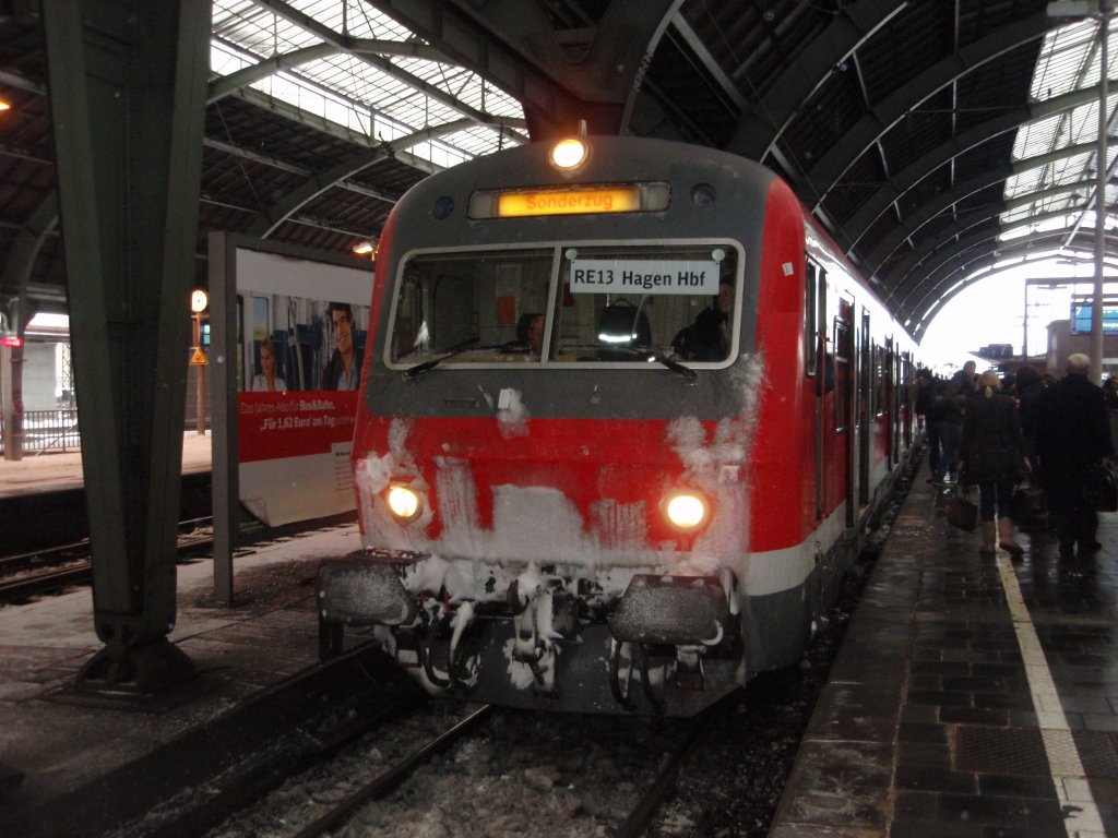 Ein x-Steuerwagen der DB Regio NRW als RE 13 Ersatzverkehr der eurobahn aus Mnchengladbach Hbf in Hagen Hbf. 09.01.2010