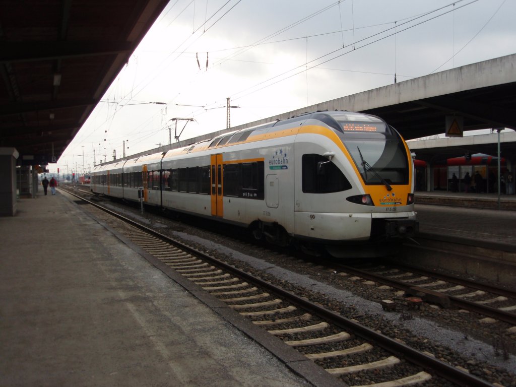 ET 5.09 der eurobahn als RB 89 nach Paderborn Hbf in Hamm (Westf.). 20.02.2010