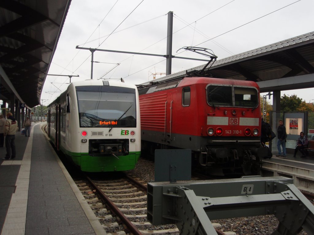 VT 008 der Erfurter Bahn als EB 1 nach Kassel-Wilhelmshhe in Erfurt Hbf. 02.10.2010