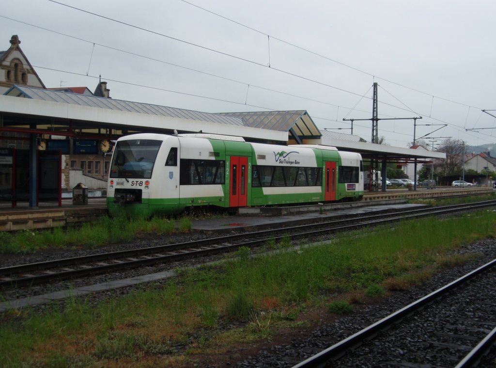 VT 110 der Sd-Thringen-Bahn als STB 1 nach Eisfeld in Eisenach. 15.05.2010