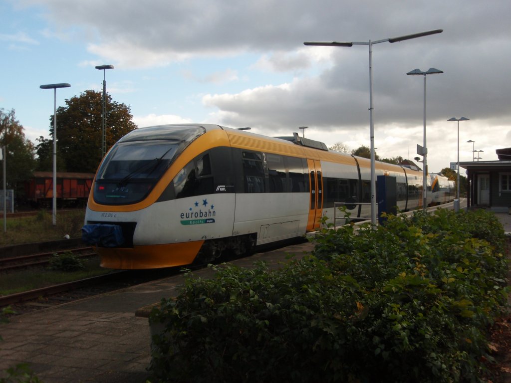 VT 2.04 der eurobahn als RB 71 aus Bielefeld Hbf in Rahden. 20.10.2010