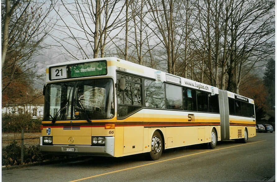 (082'528) - STI Thun - Nr. 66/BE 371'366 - Mercedes am 11. Januar 2006 bei der Schifflndte Thun