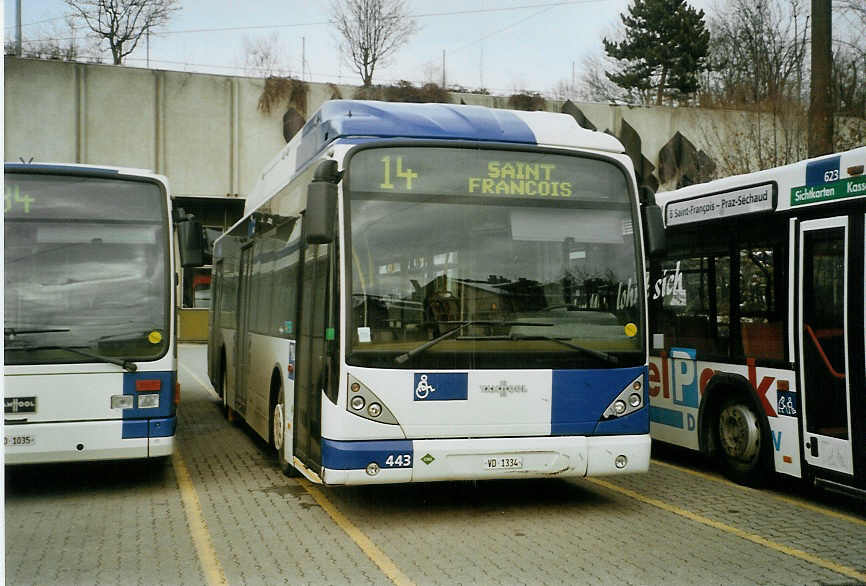 (083'704) - TL Lausanne - Nr. 443/VD 1334 - Van Hool am 6. Mrz 2006 in Lausanne, Dpt Borde