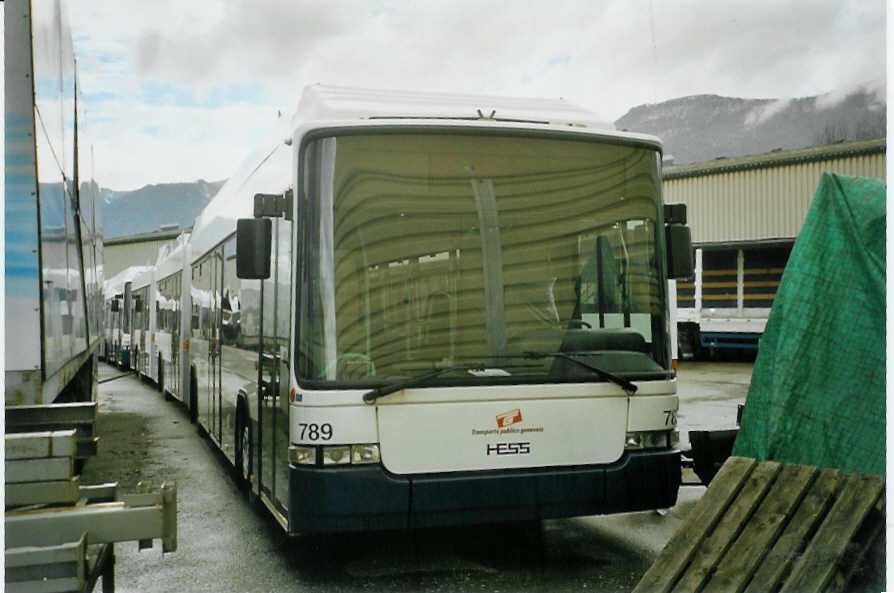 (084'126) - TPG Genve - Nr. 789 - Hess/Hess Doppelgelenktrolleybus am 2. April 2006 in Bellach, Hess