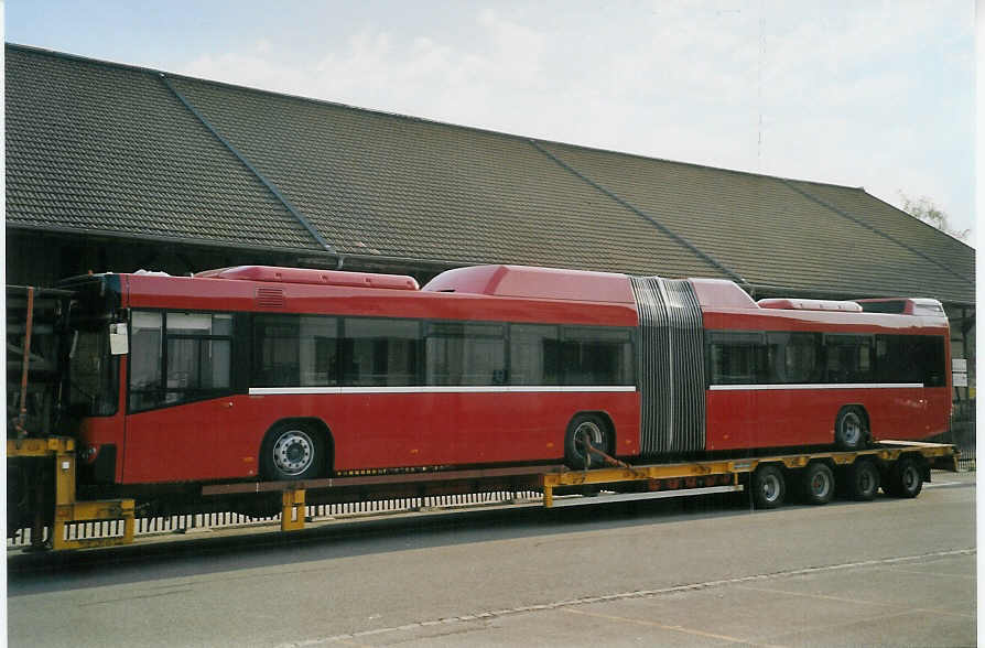 (084'614) - Bernmobil, Bern - Nr. 801 - Volvo am 4. Mai 2006 in Thun, Expo