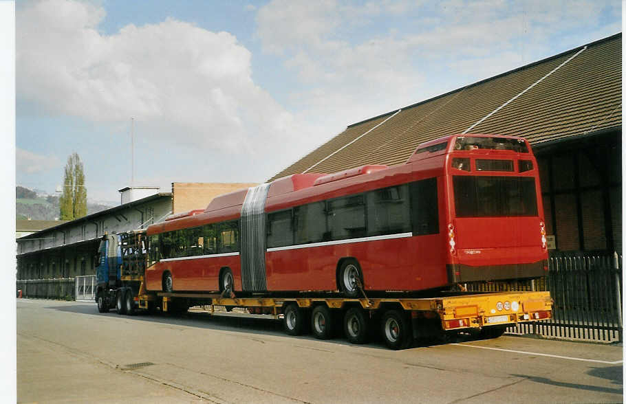 (084'615) - Bernmobil, Bern - Nr. 801 - Volvo am 4. Mai 2006 in Thun, Expo