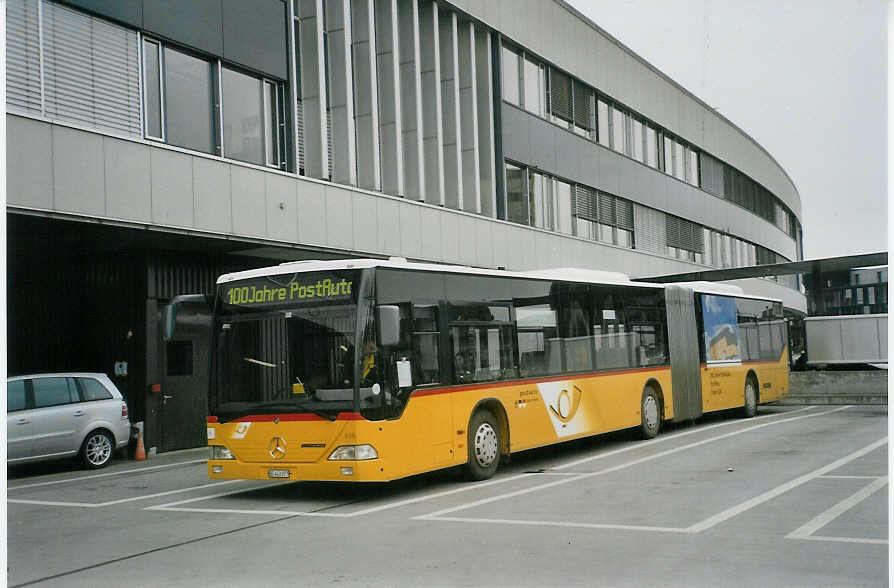 (084'811) - PostAuto Bern - Nr. 636/BE 443'977 - Mercedes (ex P 27'011) am 10. Mai 2006 in Bern, Postautostation