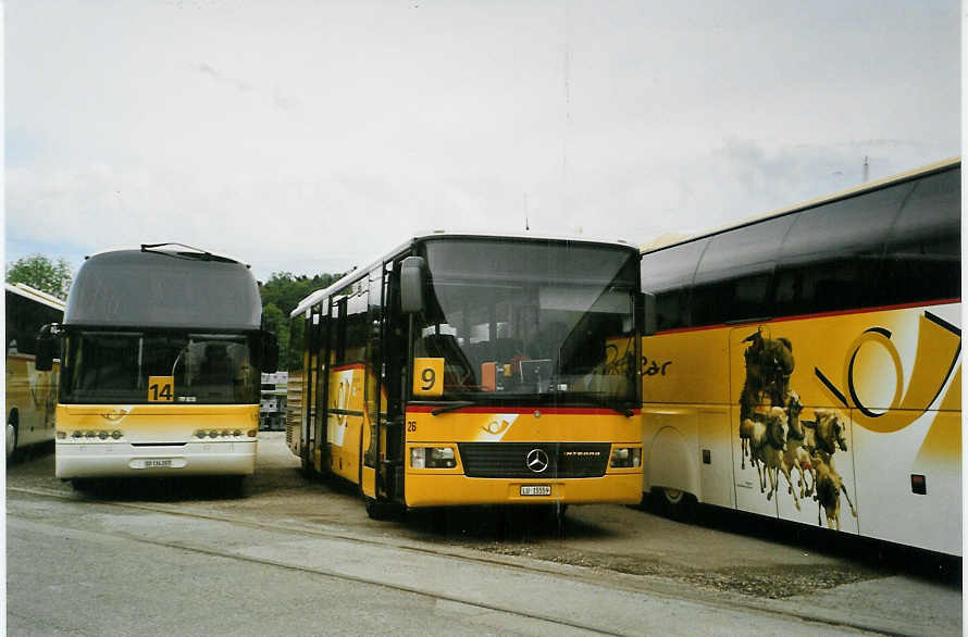 (085'101) - Bucheli, Kriens - Nr. 26/LU 15'559 - Mercedes am 13. Mai 2006 in Aarberg, Galva-Areal