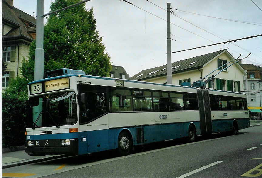 (085'627) - VBZ Zrich - Nr. 118 - Mercedes Gelenktrolleybus am 25. Mai 2006 in Zrich, Klusplatz