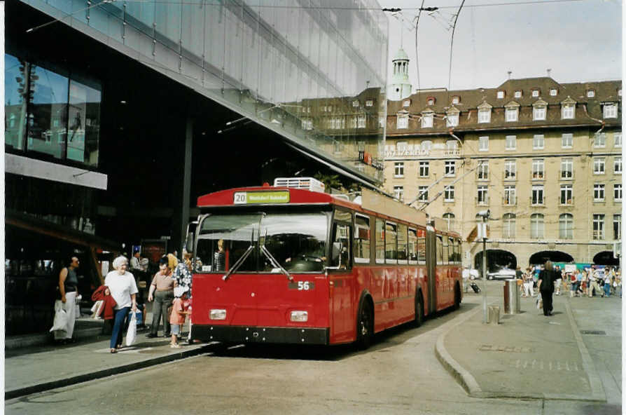 (086'232) - Bernmobil, Bern - Nr. 56 - FBW/Hess Gelenktrolleybus am 16. Juni 2006 beim Bahnhof Bern