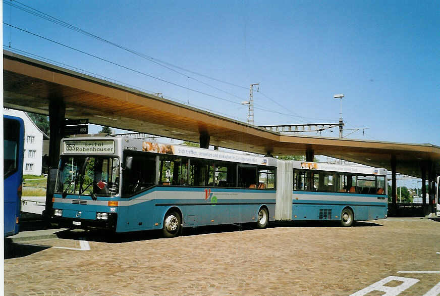 (086'334) - VZO Grningen - Nr. 152/ZH 246'952 - Mercedes (ex Nr. 52) am 18. Juni 2006 beim Bahnhof Wetzikon