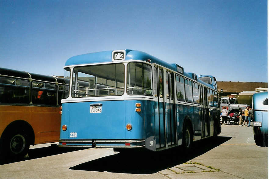 (086'520) - VBZ Zrich - Nr. 239/ZH 131'239 - FBW/Tscher Hochlenker (ex Kamm, Schlieren; ex VBZ Zrich Nr. 239; ex VBZ Zrich Nr. 219) am 18. Juni 2006 in Hinwil, AMP