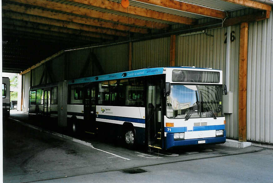 (086'713) - ZVB Zug - Nr. 71/ZG 46'071 - Mercedes/Hess am 18. Juni 2006 in Zug, Garage